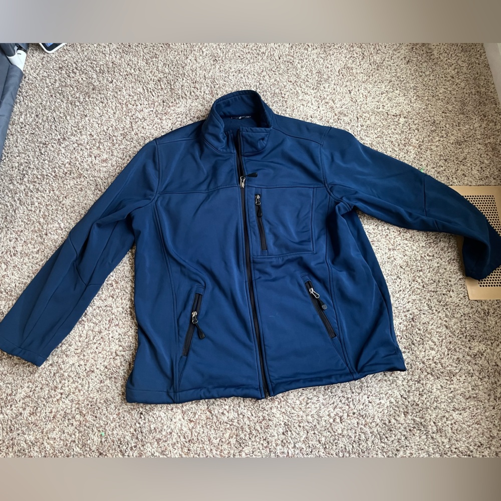 Swiss Tech Men’s Lightweight Coat